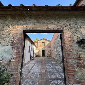 Borgo Al Canto Degli Alberi Apartment